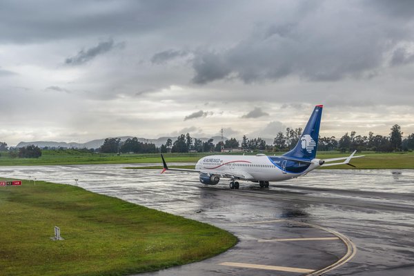 Unveiling Britain's Heritage: Must-Experience UK Cruises along Historic Railroads